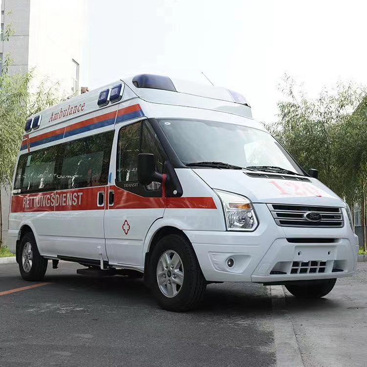 钟山行动不便者长途救护车租赁:安全转运的核心注意事项